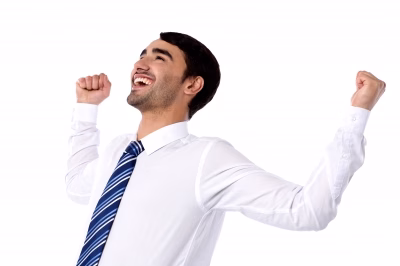 Colaboradores felizes trabalham em empresas de sucesso