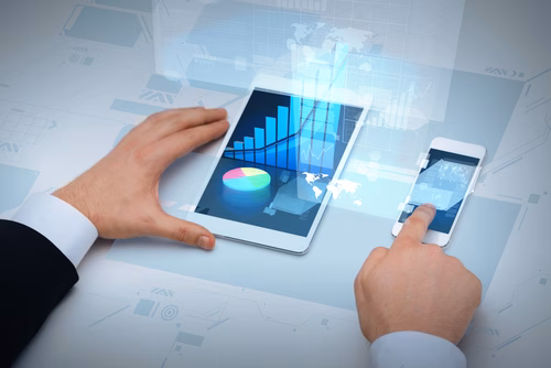 Yes, We CAMS – Cloud, Analytic, Mobile e Social