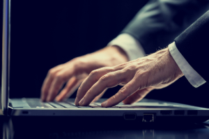Vantagens estratégicas em se terceirizar testes de software