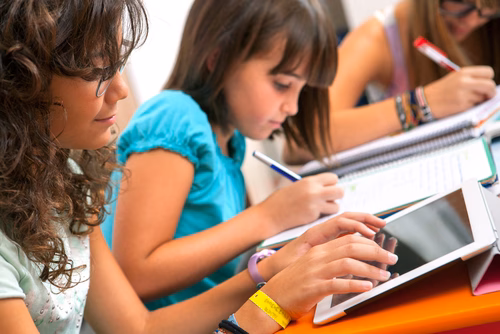 Aplicativos em sala de aula: evolução ou modismo?