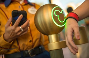 Figura - Magic Bands e a internet das coisas: como a Disney transformou a experiência do usuário em seus parques