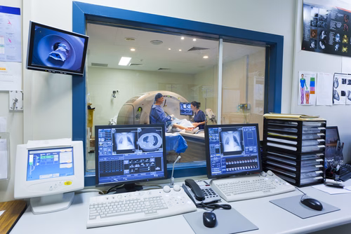 Sistemas de informações em radiologia (RIS)