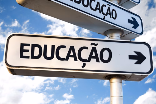 O modelo educacional brasileiro e seu déficit de qualidade na formação de profissionais de TIC
