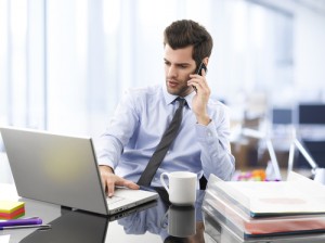 Figura - Reduzindo gastos com novas estratégias na telefonia corporativa