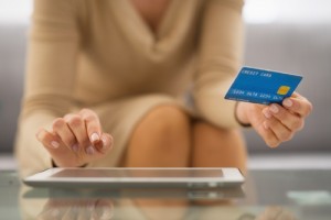 Figura - Cartão de débito: alternativa ao boleto bancário