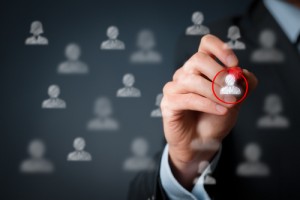 Figura - Falta de profissionais competentes... Onde? No "recrutamento"?