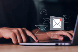 Fluxo de e-mails ou WhatsApp Business: qual gera resultado para empresas de TI?